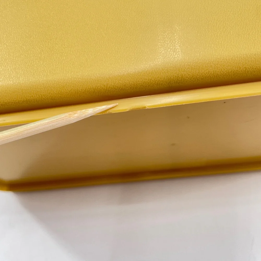 Rubbermaid vintage 2475